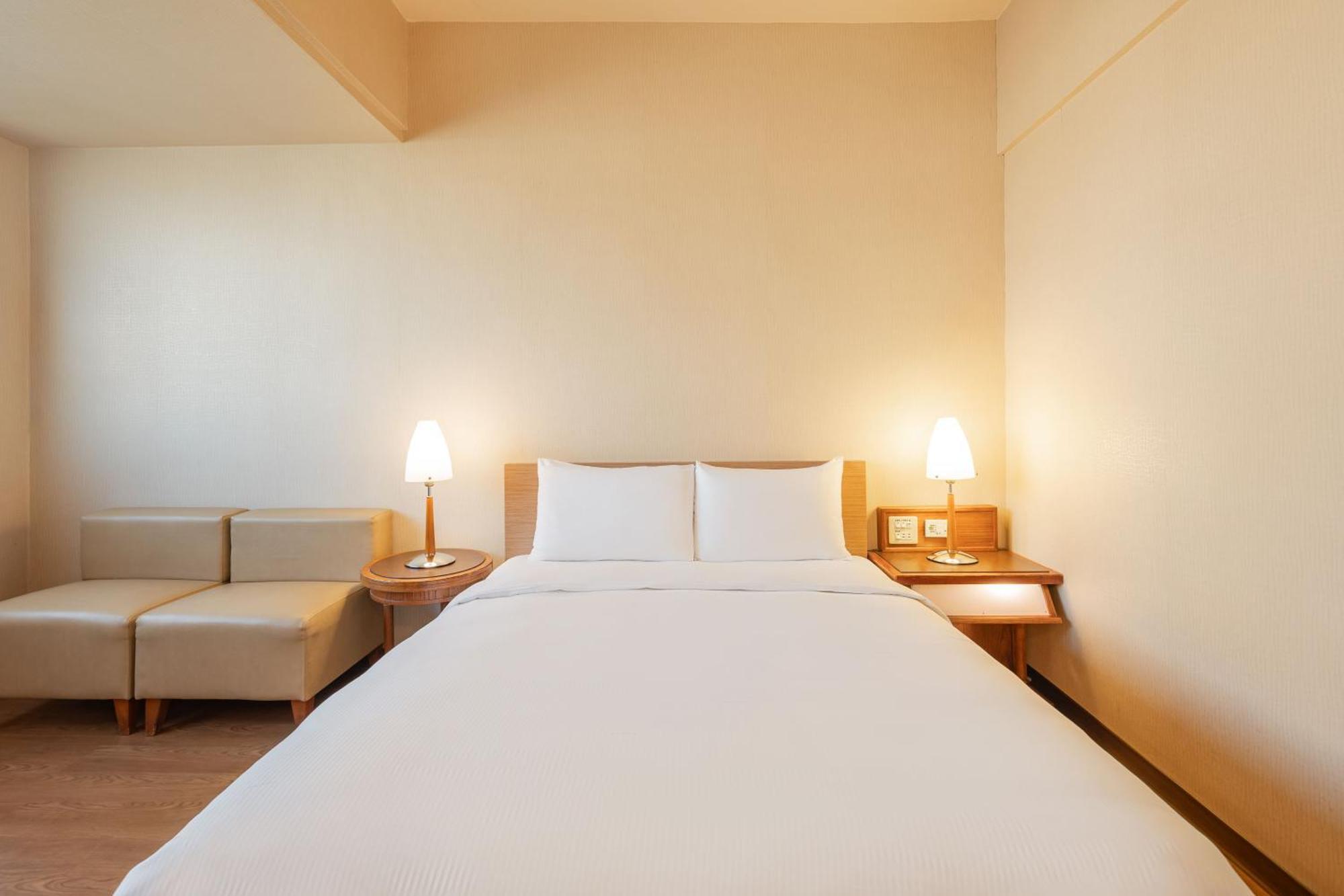 Kindness Hotel Wu-Jia Kaohsiung Room photo