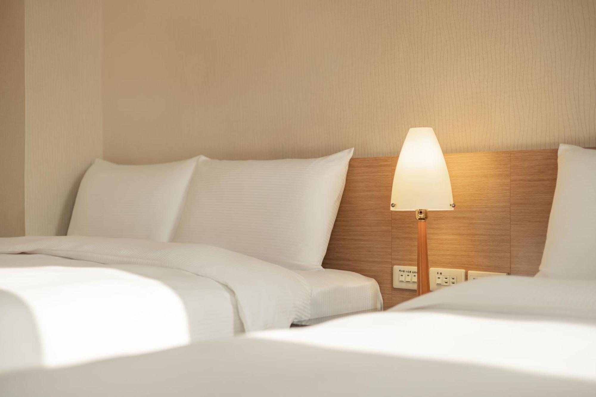 Kindness Hotel Wu-Jia Kaohsiung Room photo